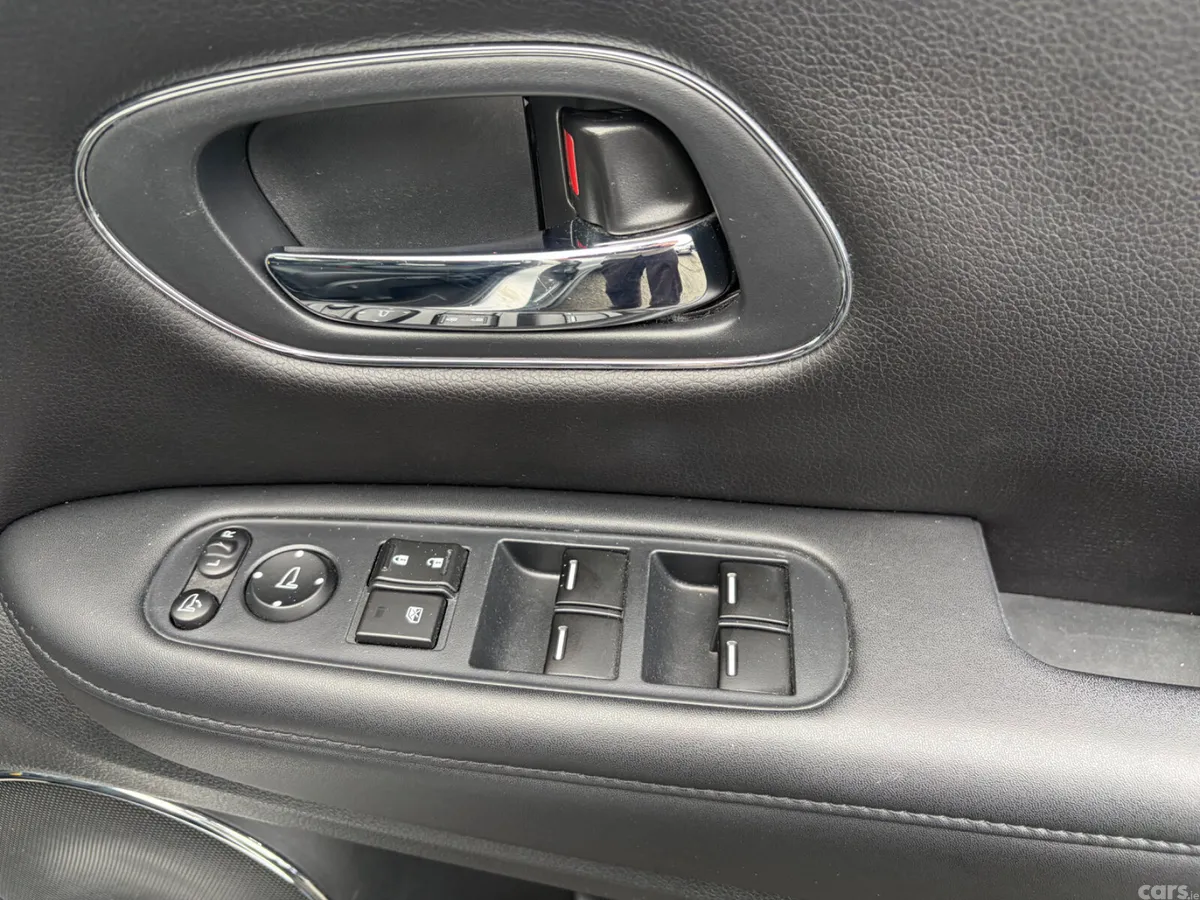 Honda HR-V SUV, Petrol, 2017, Grey