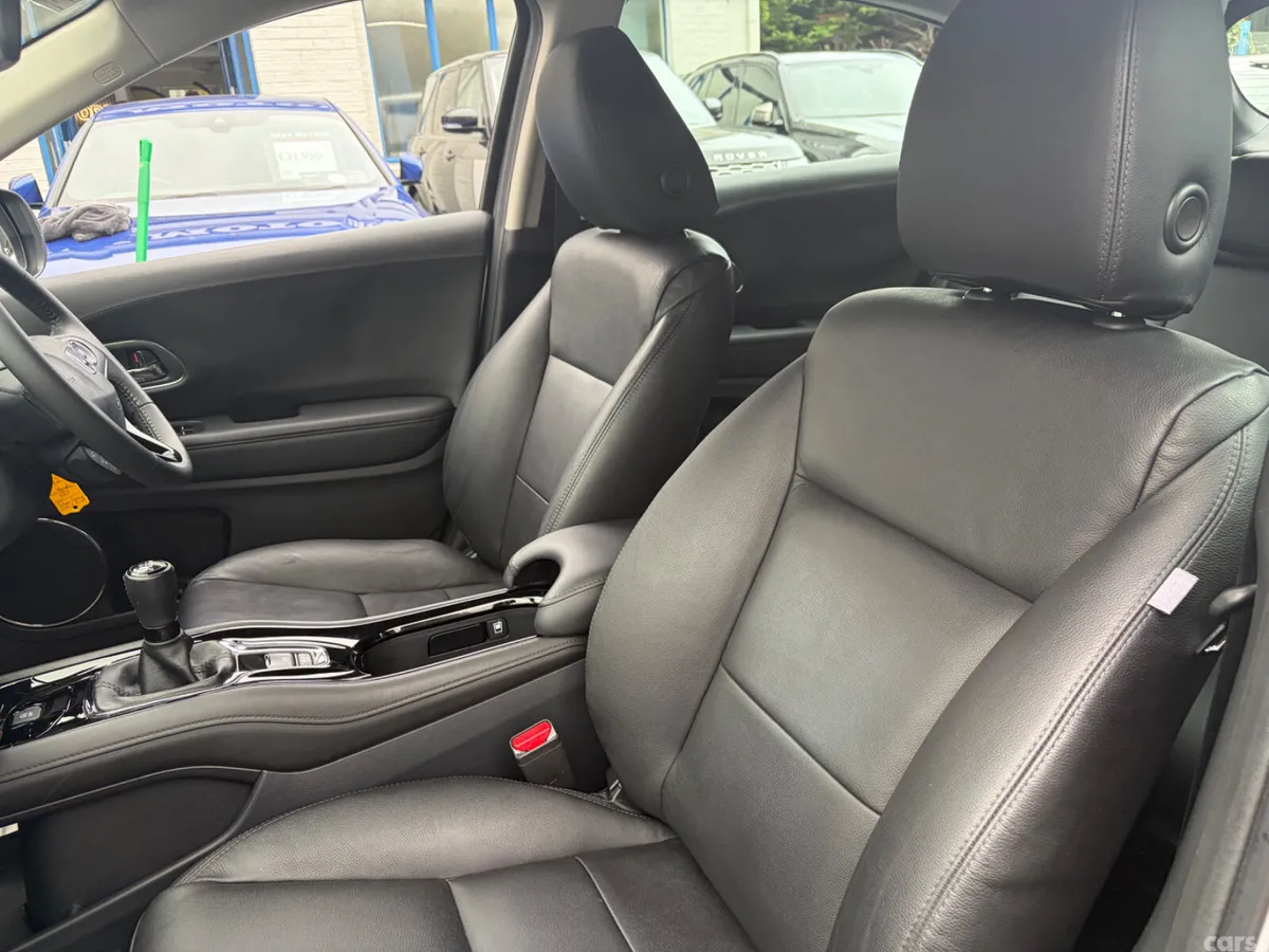 Honda HR-V SUV, Petrol, 2017, Grey