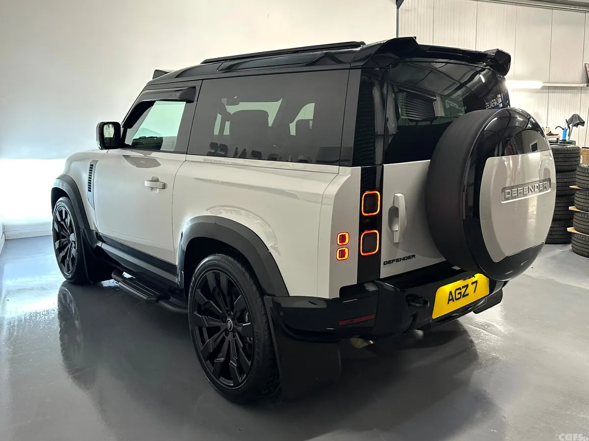 Land Rover Defender SUV, Diesel Hybrid, 2026, Grey