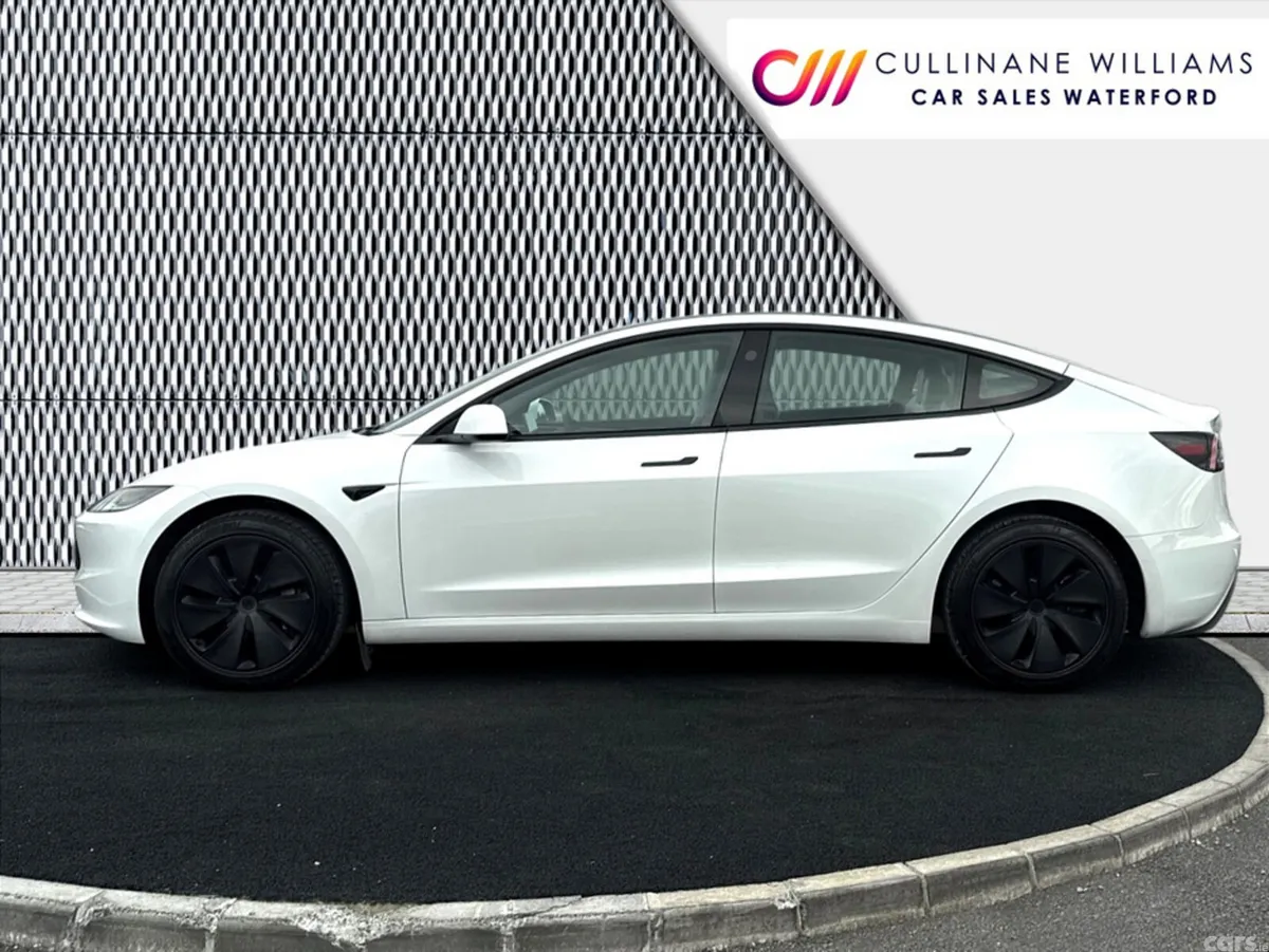 Tesla Model 3 Saloon, Electric, 2024, White
