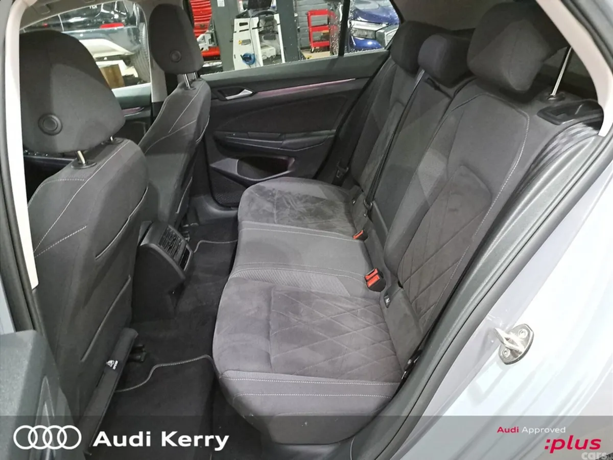 Volkswagen Golf Hatchback, Diesel, 2024, Grey
