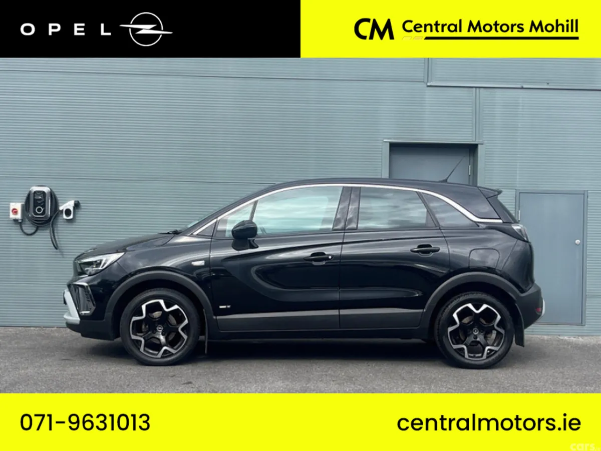 Opel Crossland MPV, Diesel, 2023, Black