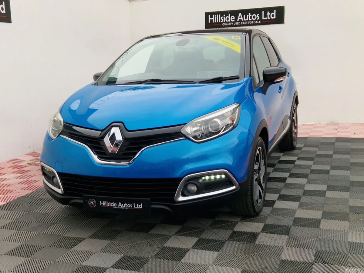 Renault Captur Hatchback, Petrol, 2015, Blue