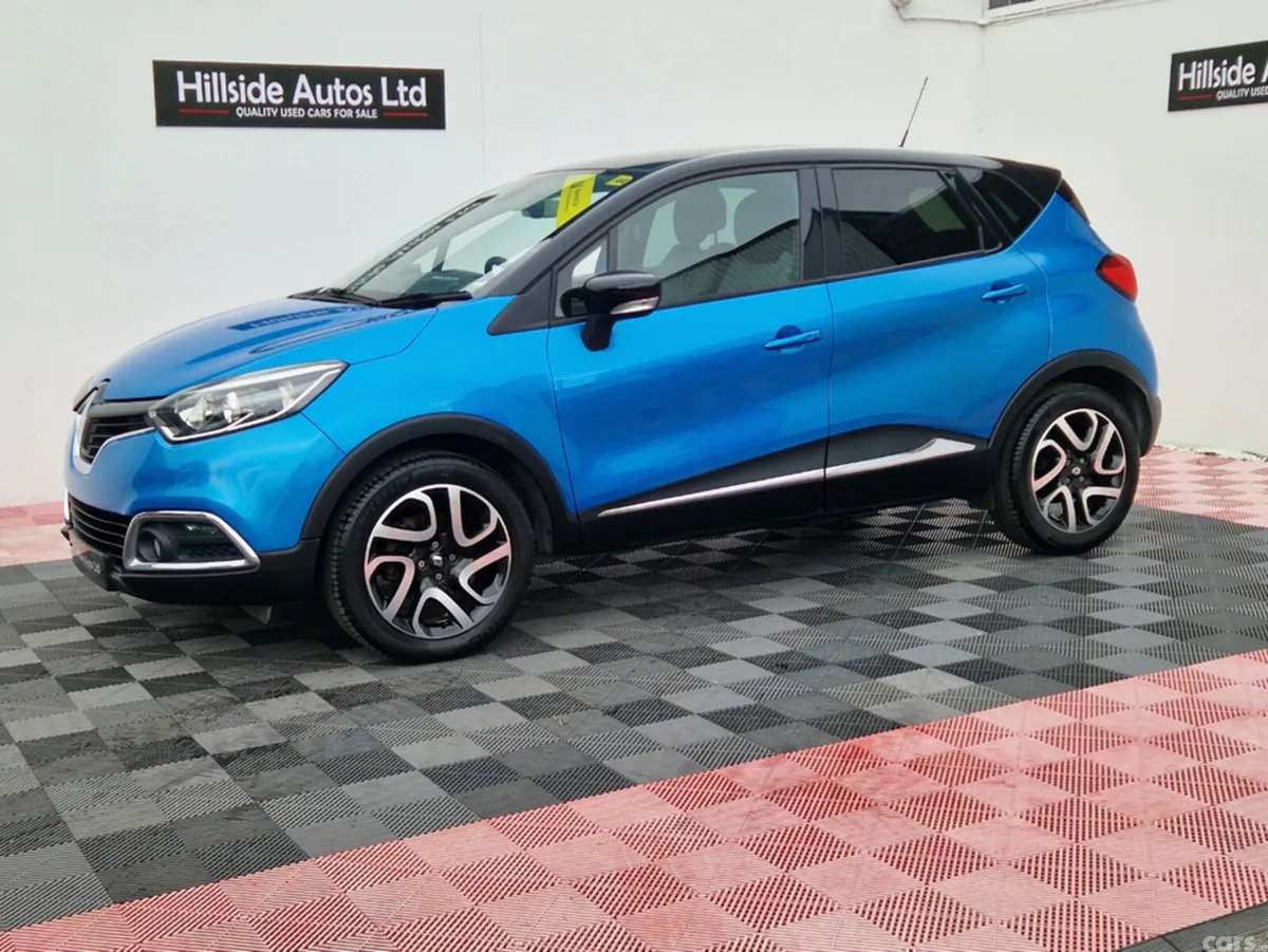 Renault Captur Hatchback, Petrol, 2015, Blue