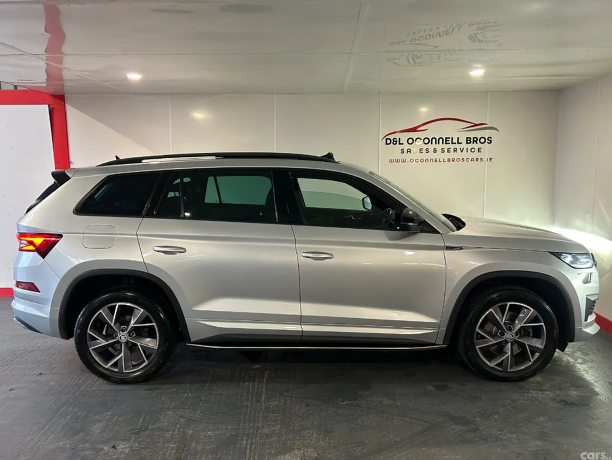 Skoda Kodiaq Estate, Diesel, 2022, Grey