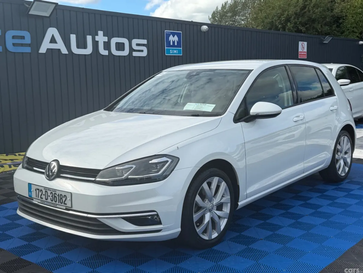 Volkswagen Golf Hatchback, Petrol, 2017, White