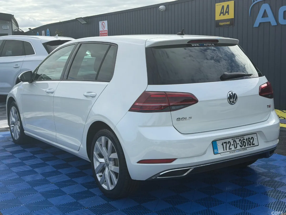 Volkswagen Golf Hatchback, Petrol, 2017, White