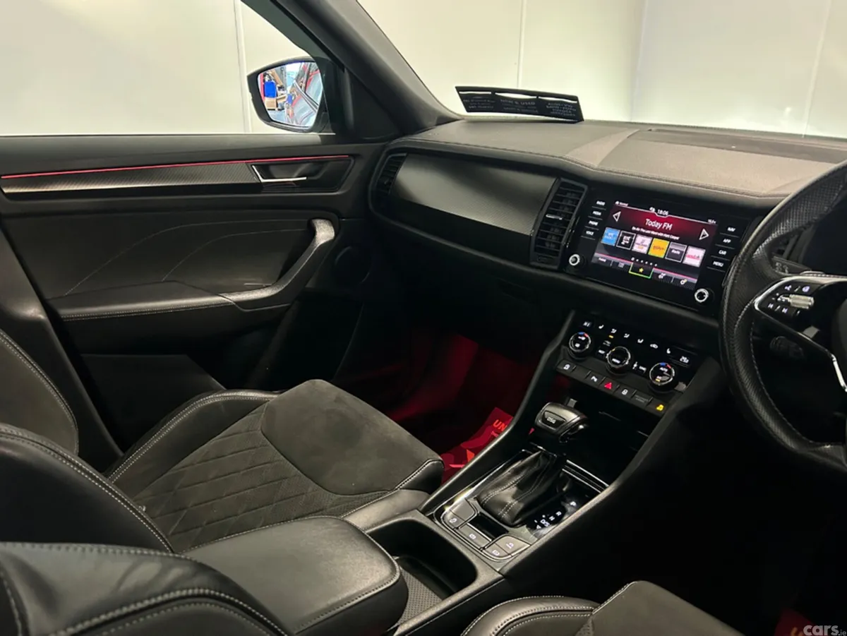 Skoda Kodiaq Estate, Diesel, 2022, Grey