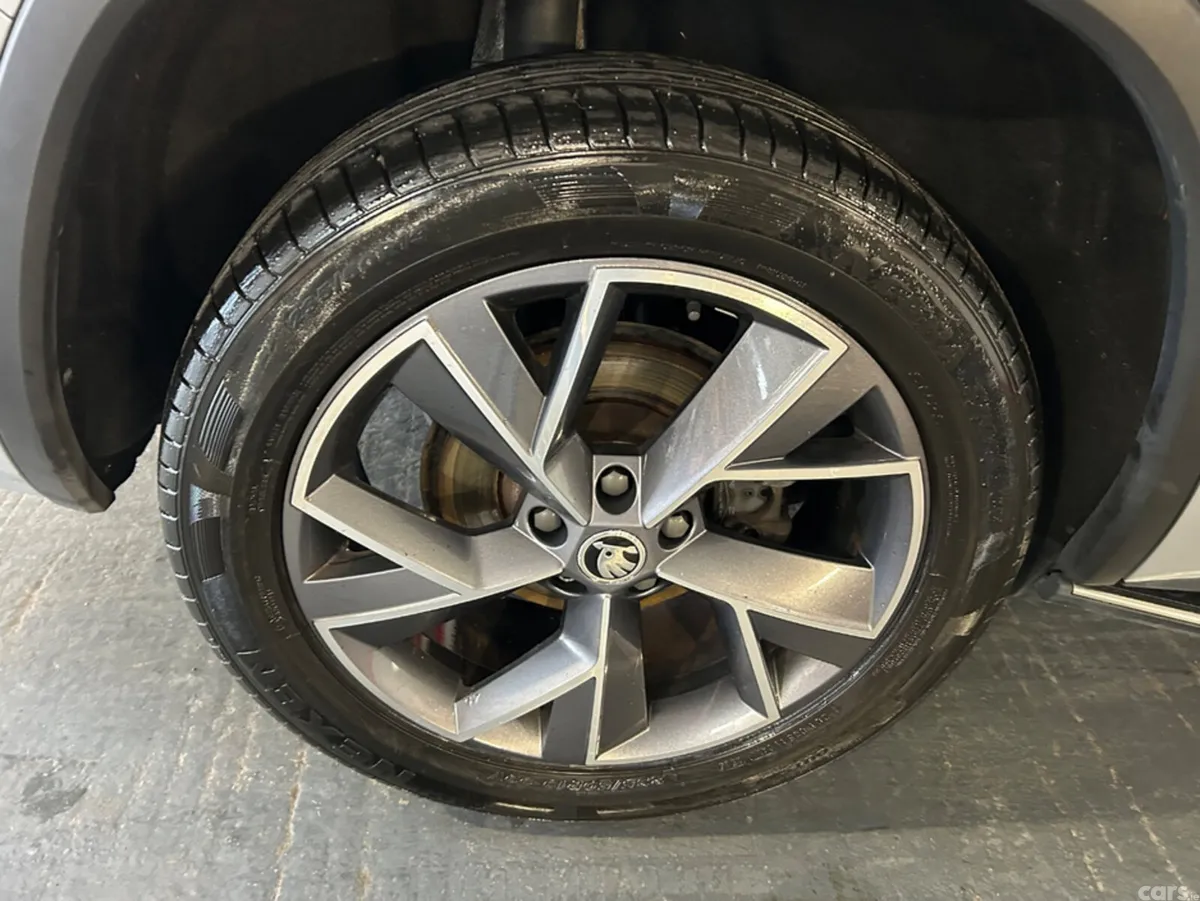 Skoda Kodiaq Estate, Diesel, 2022, Grey