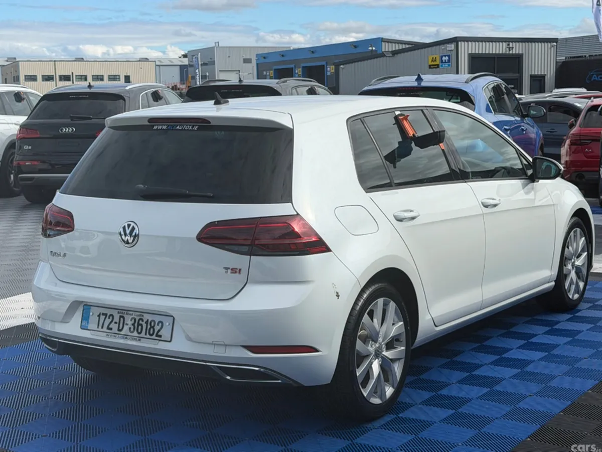 Volkswagen Golf Hatchback, Petrol, 2017, White