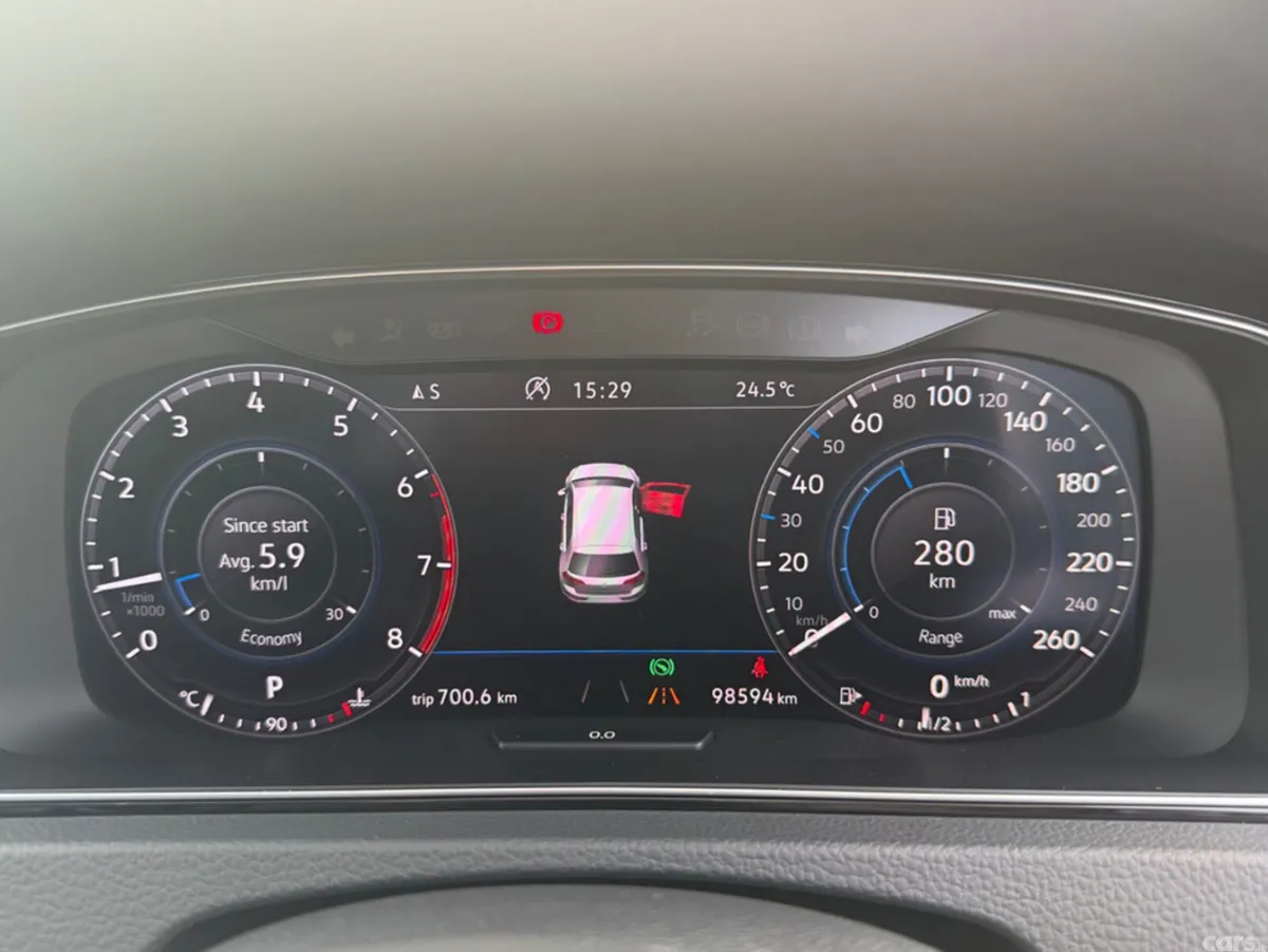 Volkswagen Golf Hatchback, Petrol, 2017, White