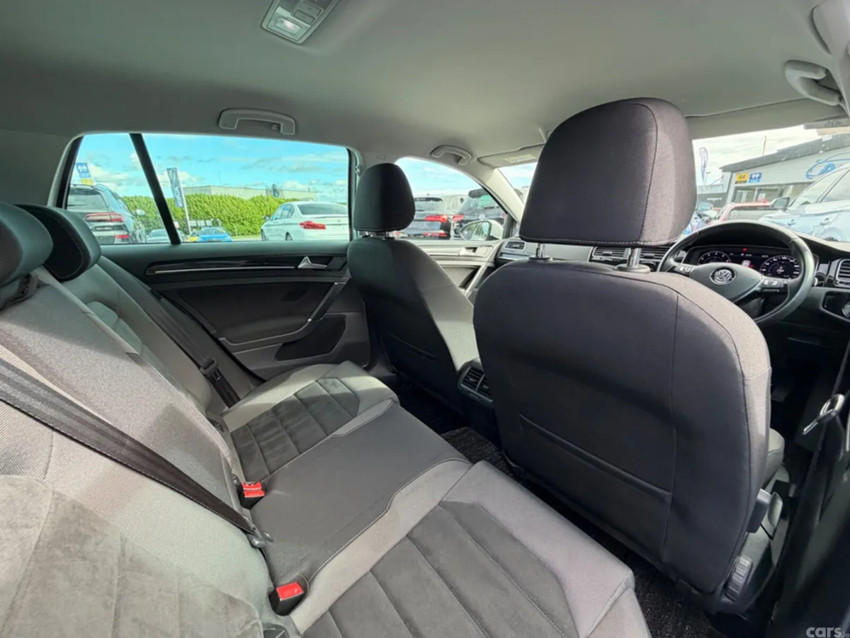 Volkswagen Golf Hatchback, Petrol, 2017, White