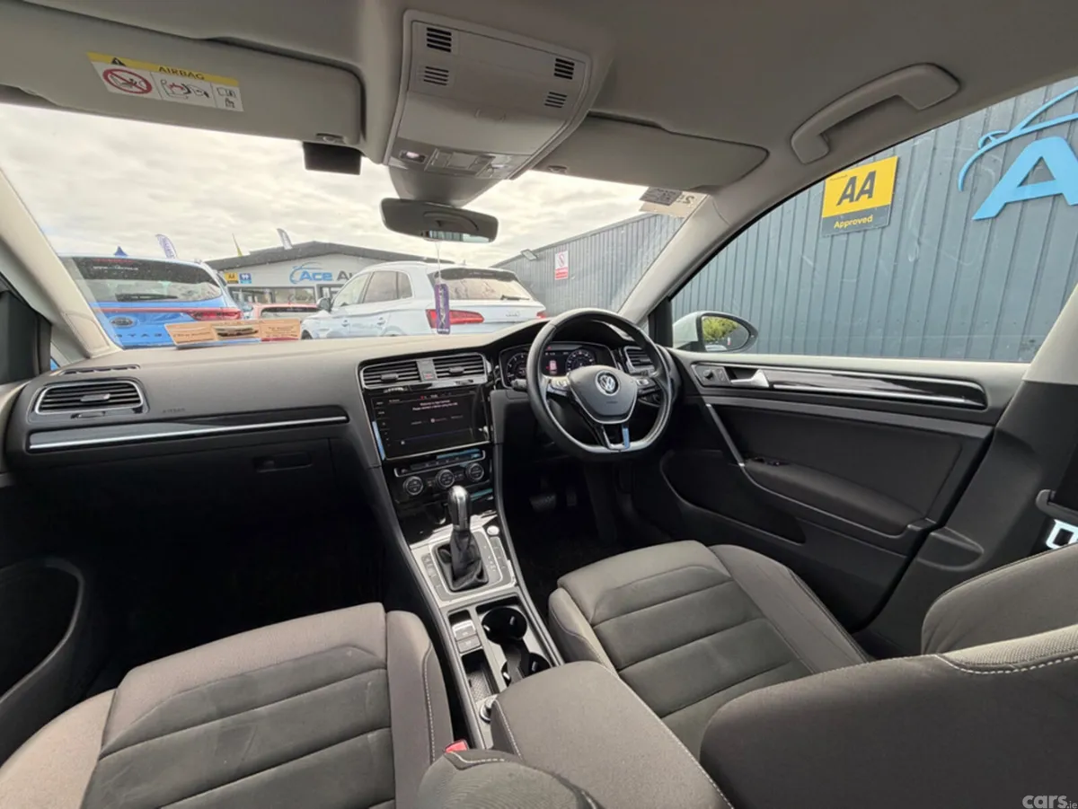 Volkswagen Golf Hatchback, Petrol, 2017, White