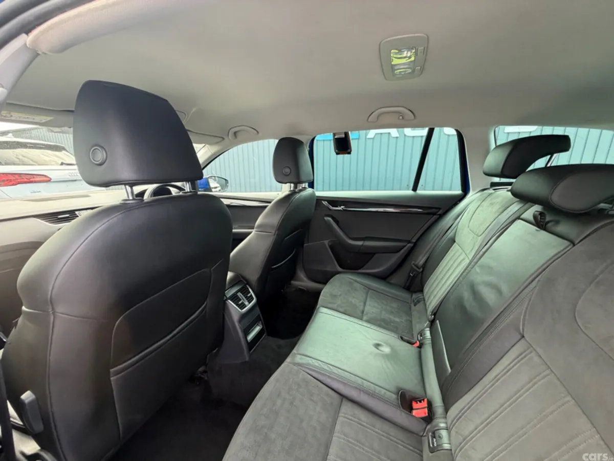Skoda Octavia Estate, Diesel, 2020, Blue