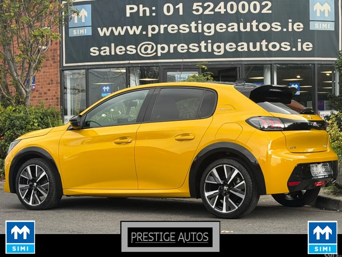 Peugeot 208 Hatchback, Petrol, 2020, Yellow