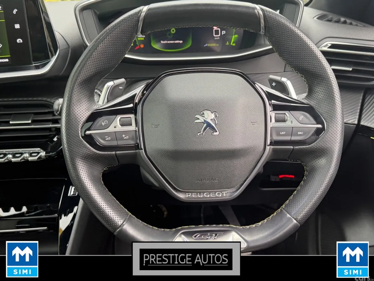 Peugeot 208 Hatchback, Petrol, 2021, White
