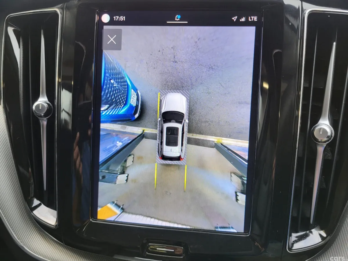 Volvo XC60 SUV, Petrol Plug-in Hybrid, 2023, Grey