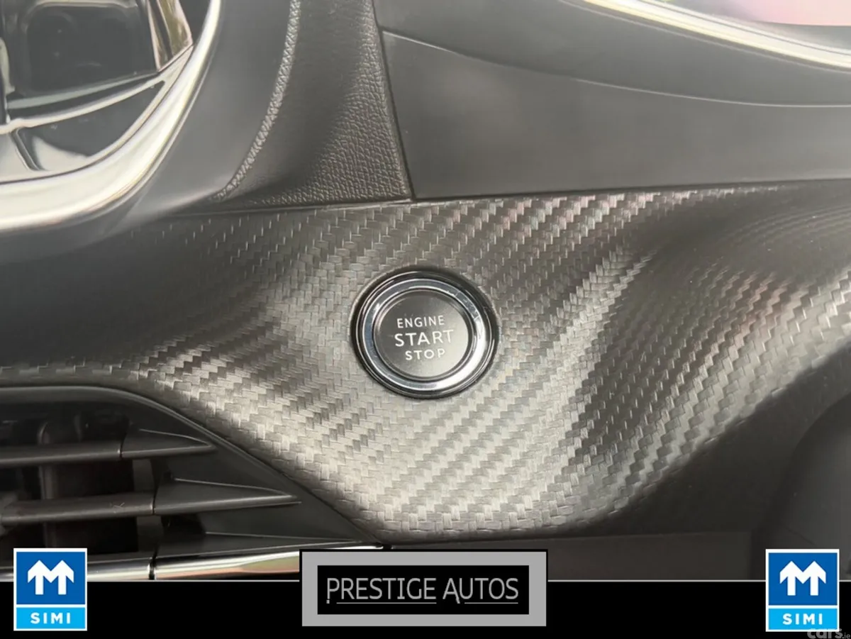 Peugeot 208 Hatchback, Petrol, 2020, Yellow