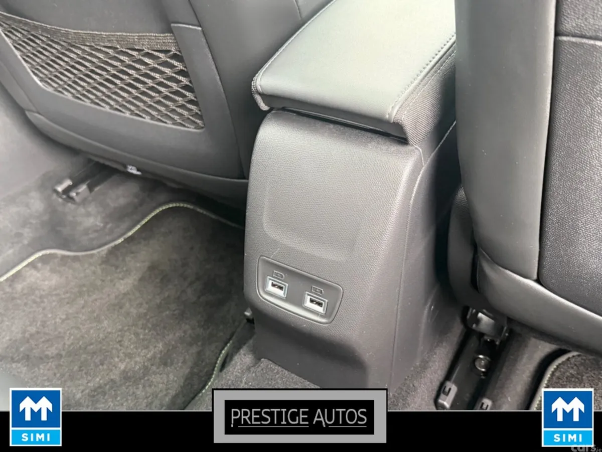 Peugeot 208 Hatchback, Petrol, 2020, Yellow