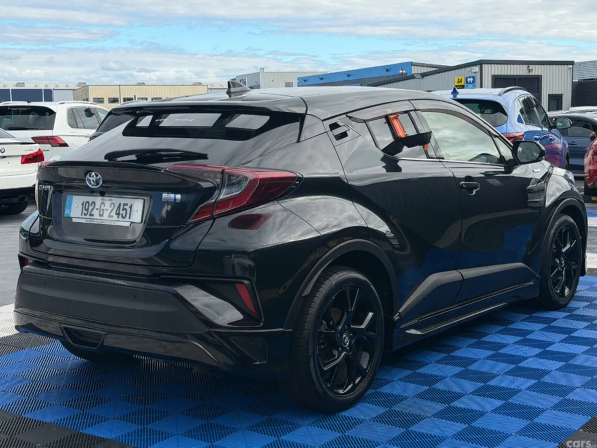 Toyota C-HR SUV, Petrol Hybrid, 2019, Black
