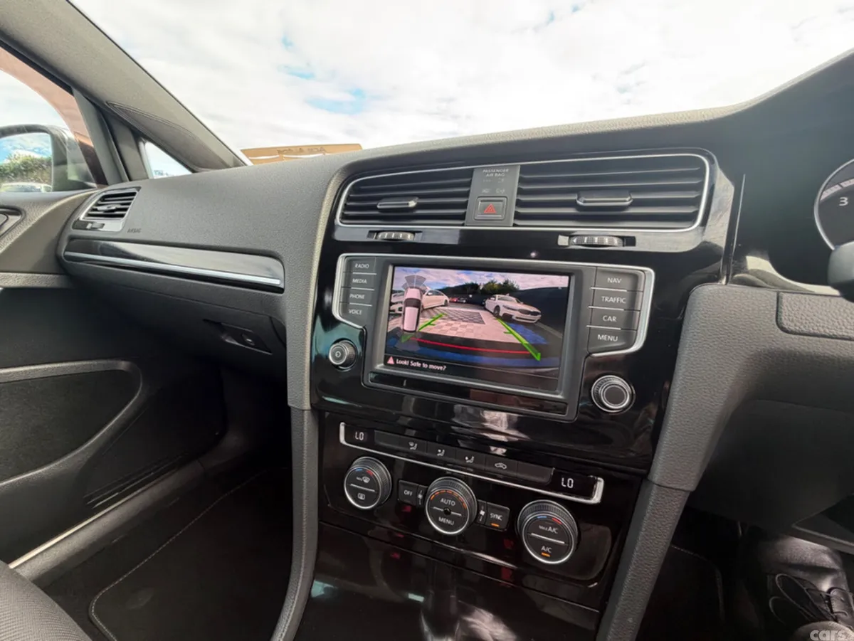 Volkswagen Golf Hatchback, Petrol, 2016, Black