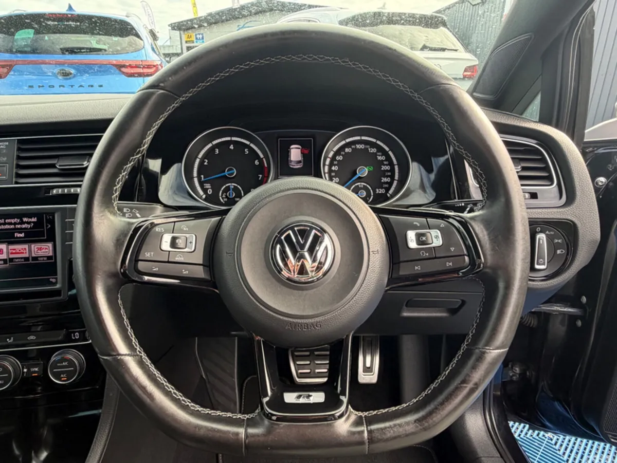 Volkswagen Golf Hatchback, Petrol, 2016, Black
