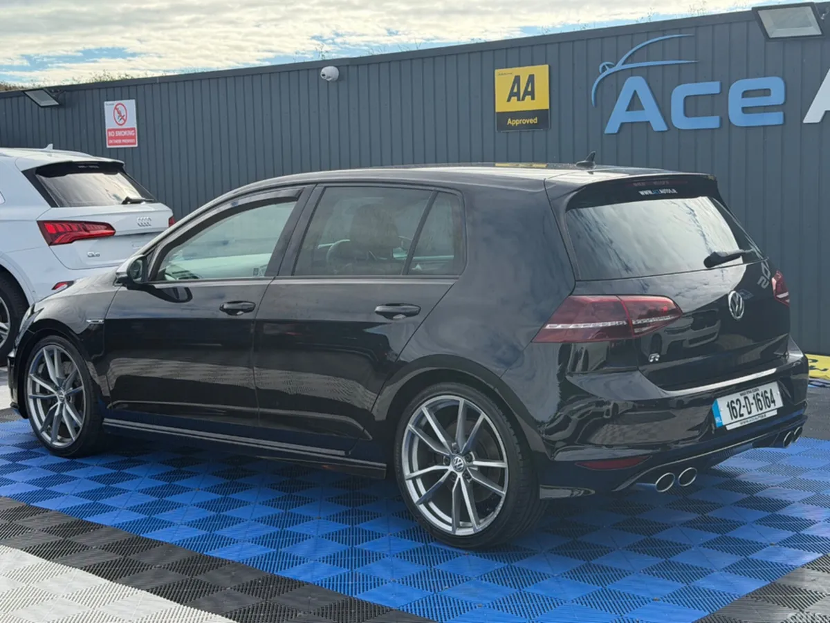 Volkswagen Golf Hatchback, Petrol, 2016, Black