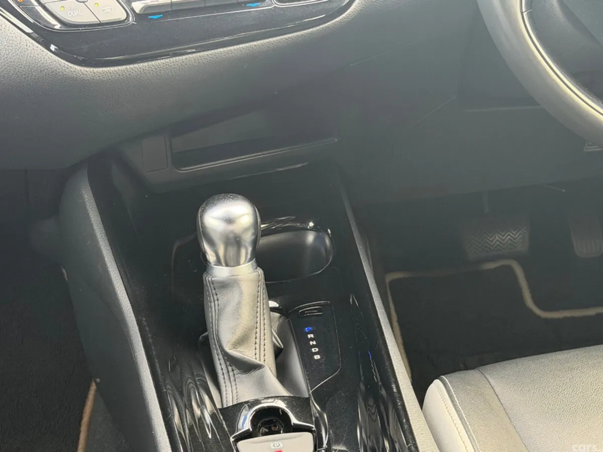 Toyota C-HR SUV, Petrol Hybrid, 2019, Black