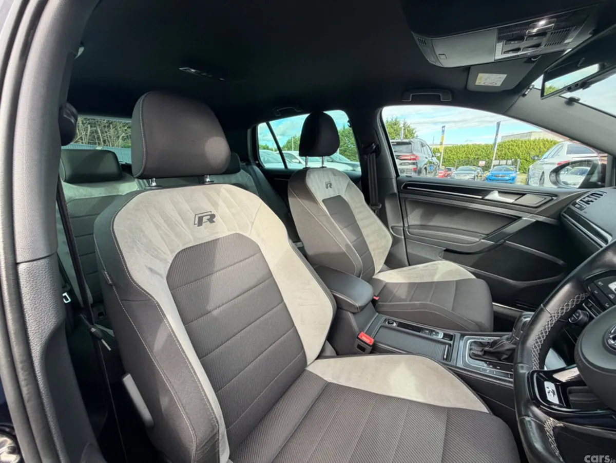 Volkswagen Golf Hatchback, Petrol, 2016, Black