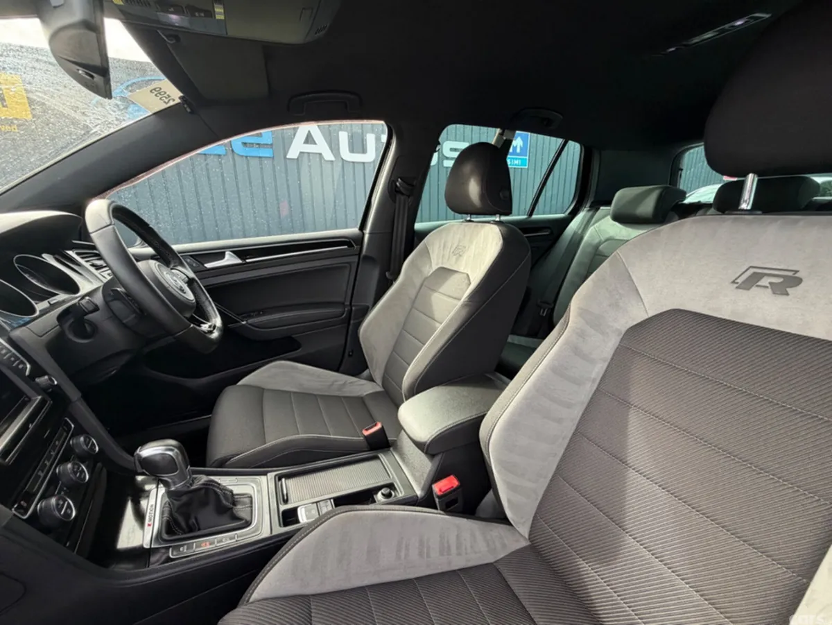 Volkswagen Golf Hatchback, Petrol, 2016, Black