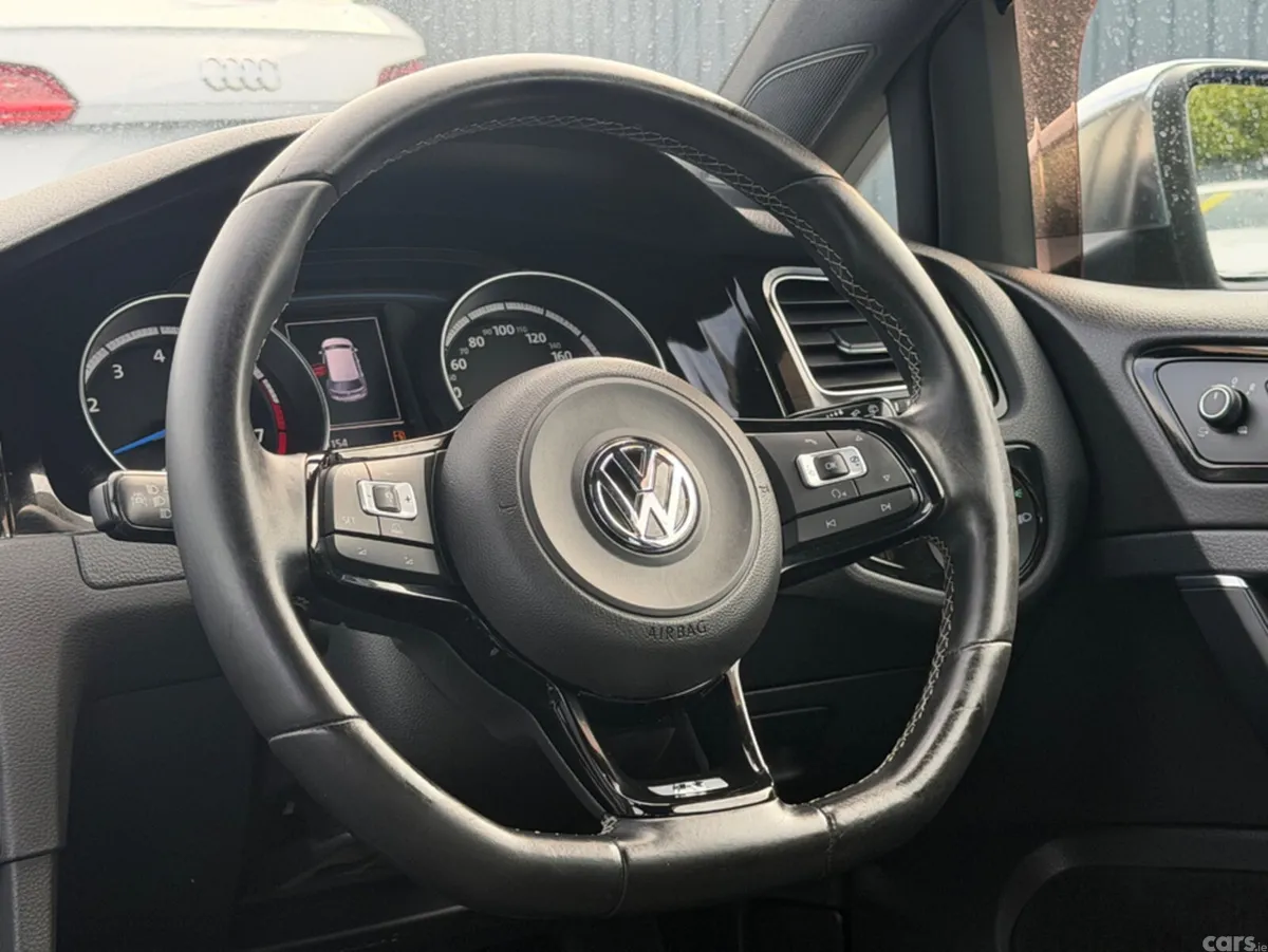 Volkswagen Golf Hatchback, Petrol, 2016, Black