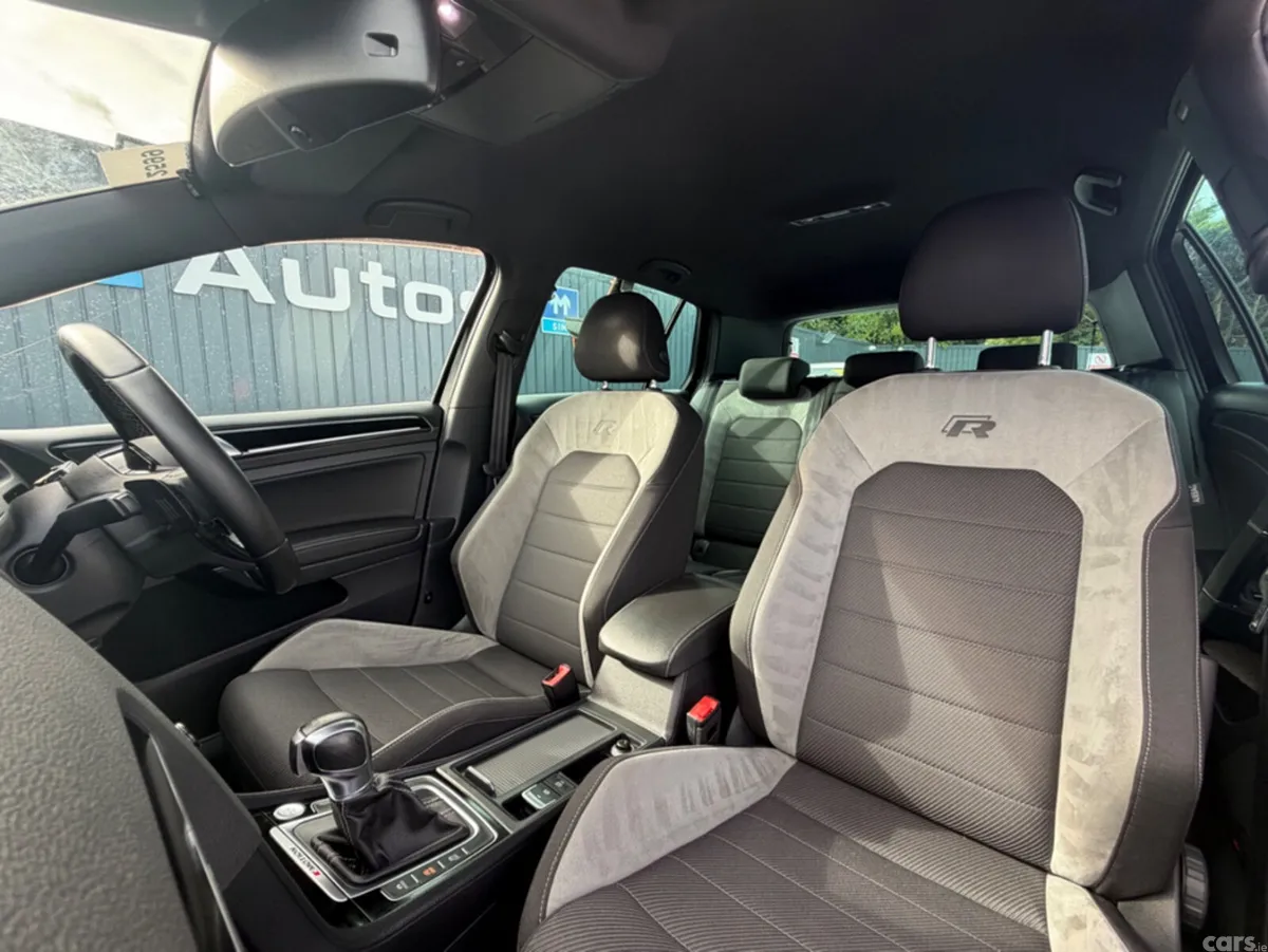 Volkswagen Golf Hatchback, Petrol, 2016, Black