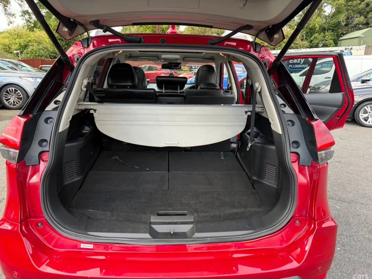 Nissan X-Trail MPV, Diesel, 2018, Red