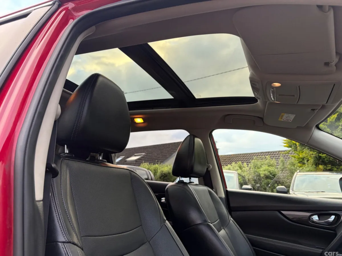 Nissan X-Trail MPV, Diesel, 2018, Red