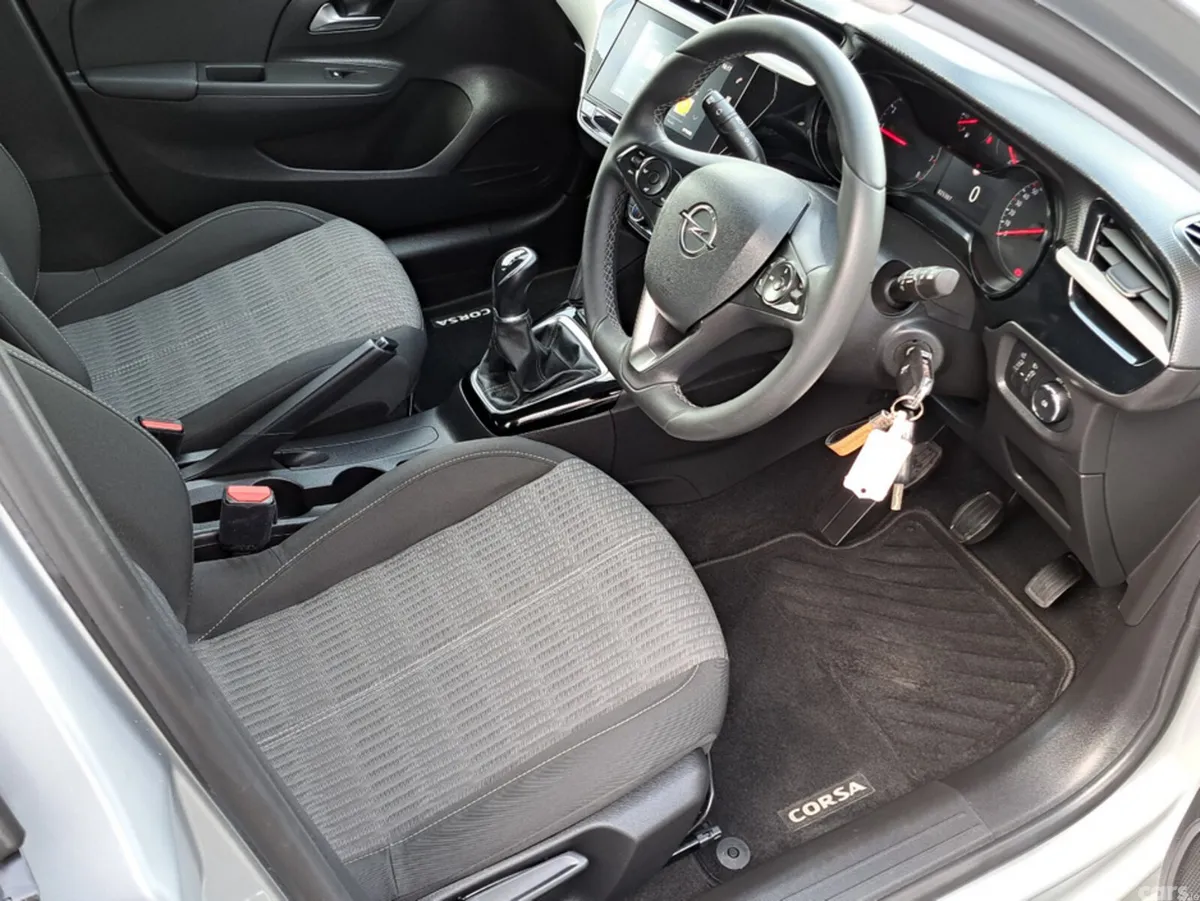 Opel Corsa Hatchback, Petrol, 2023, Grey
