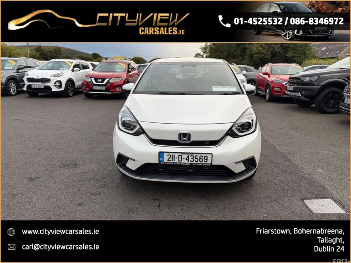 Honda Fit Hatchback, Petrol Hybrid, 2021, White