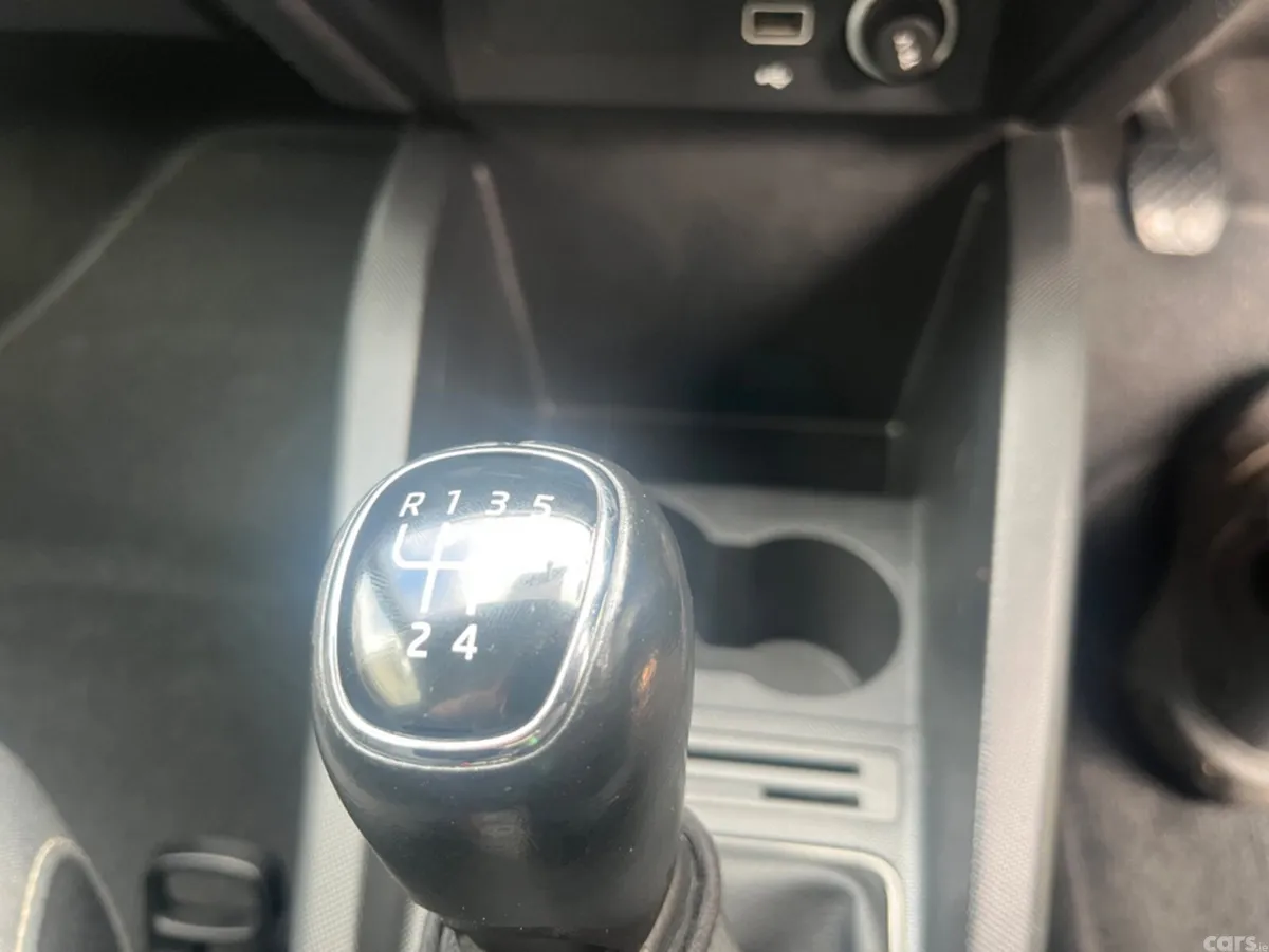Skoda Fabia Hatchback, Petrol, 2019, Blue