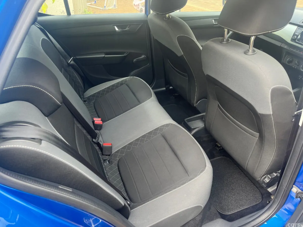 Skoda Fabia Hatchback, Petrol, 2019, Blue