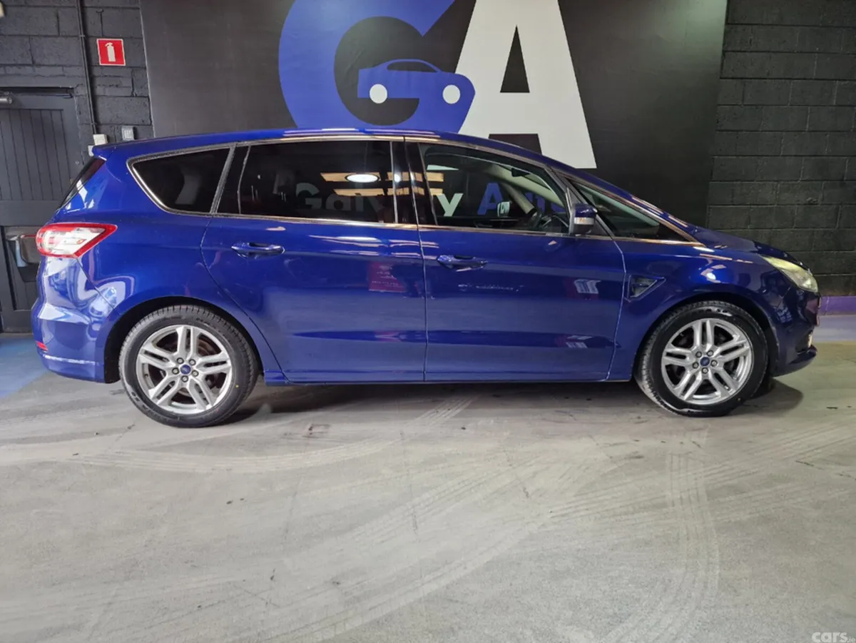 Ford S-Max MPV, Diesel, 2017, Blue