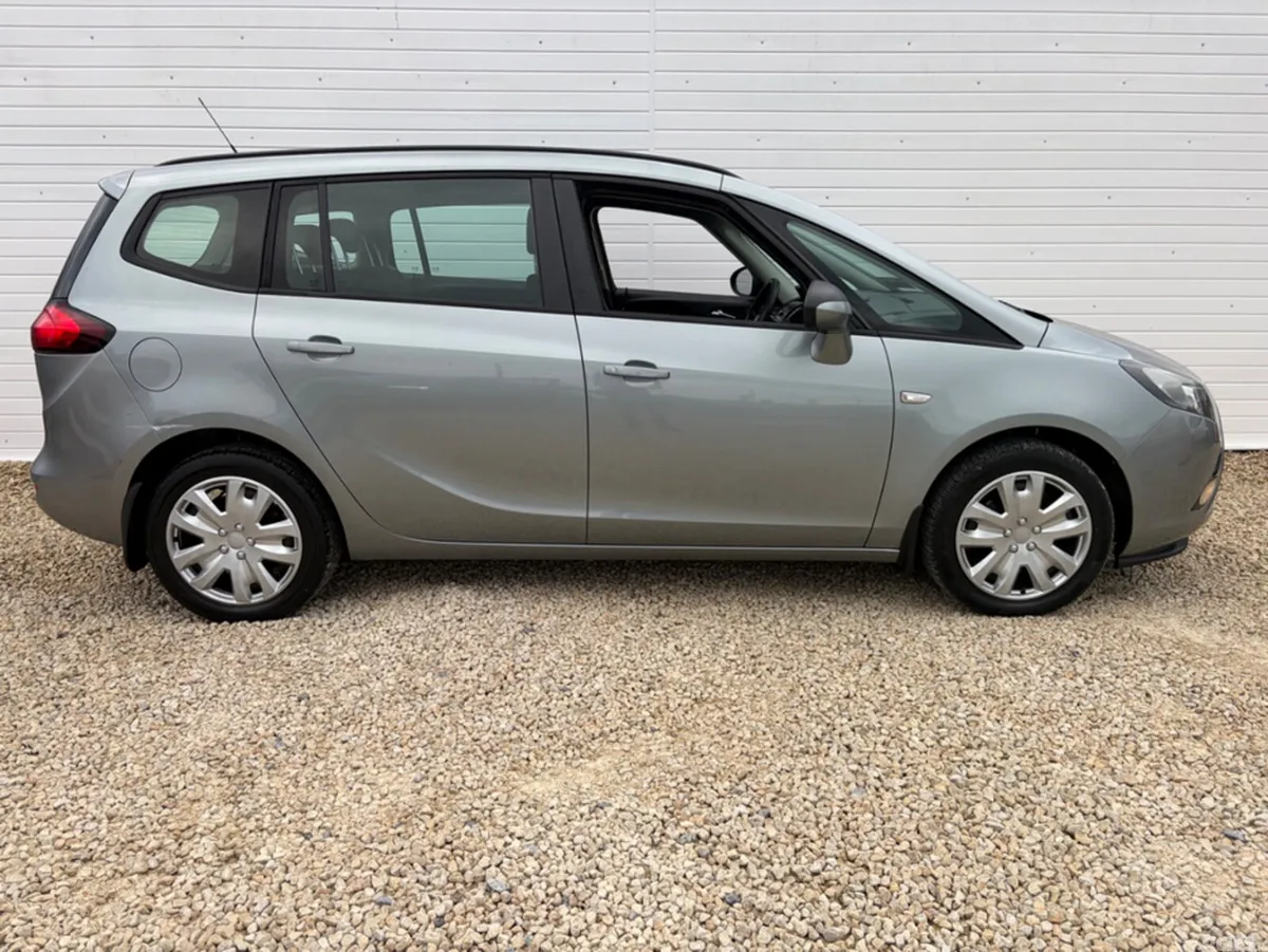 Vauxhall Zafira MPV, Diesel, 2014, Silver