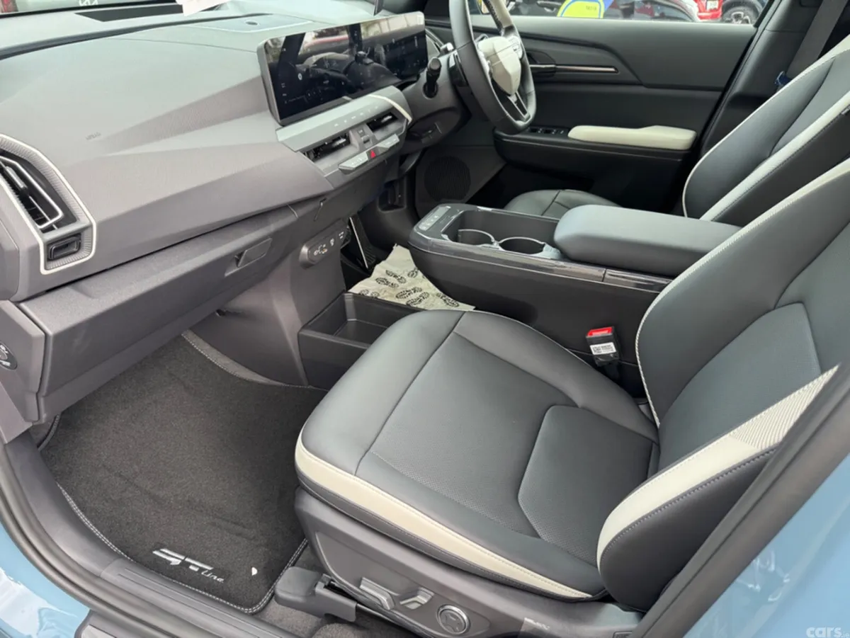 Kia EV5 SUV, Electric, 2027, Blue