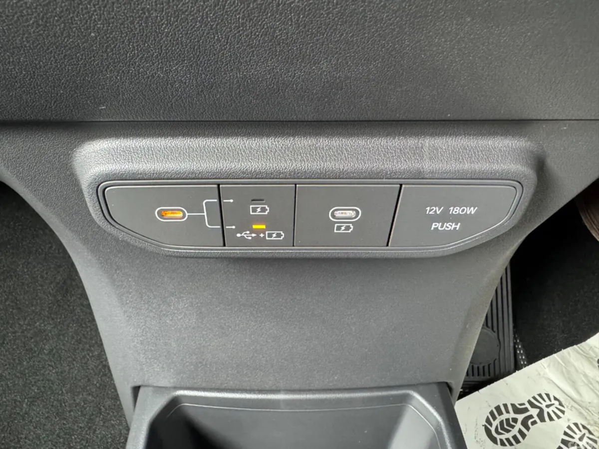 Kia EV5 SUV, Electric, 2027, Blue