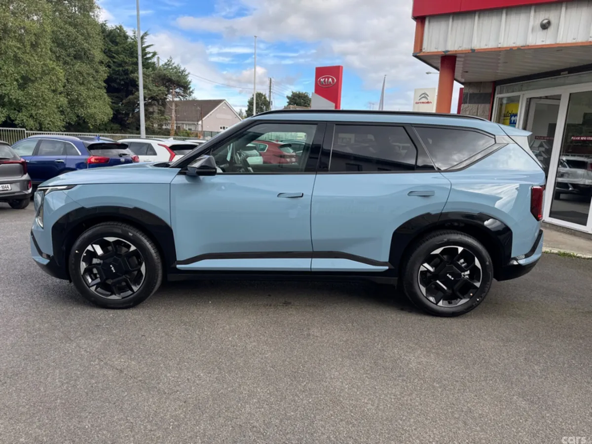 Kia EV5 SUV, Electric, 2027, Blue