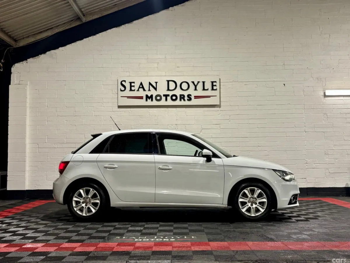 Audi A1 Hatchback, Petrol, 2014, White