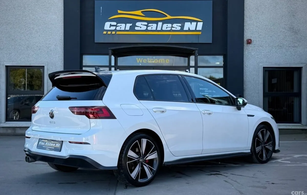 Volkswagen Golf Hatchback, Diesel, 2022, White