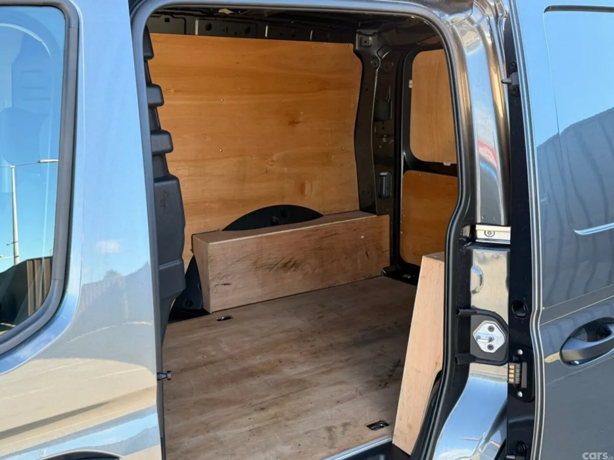 Volkswagen Caddy Van, Diesel, 2025, Grey