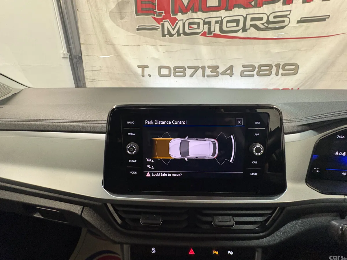 Volkswagen T-Roc SUV, Petrol, 2023, Grey