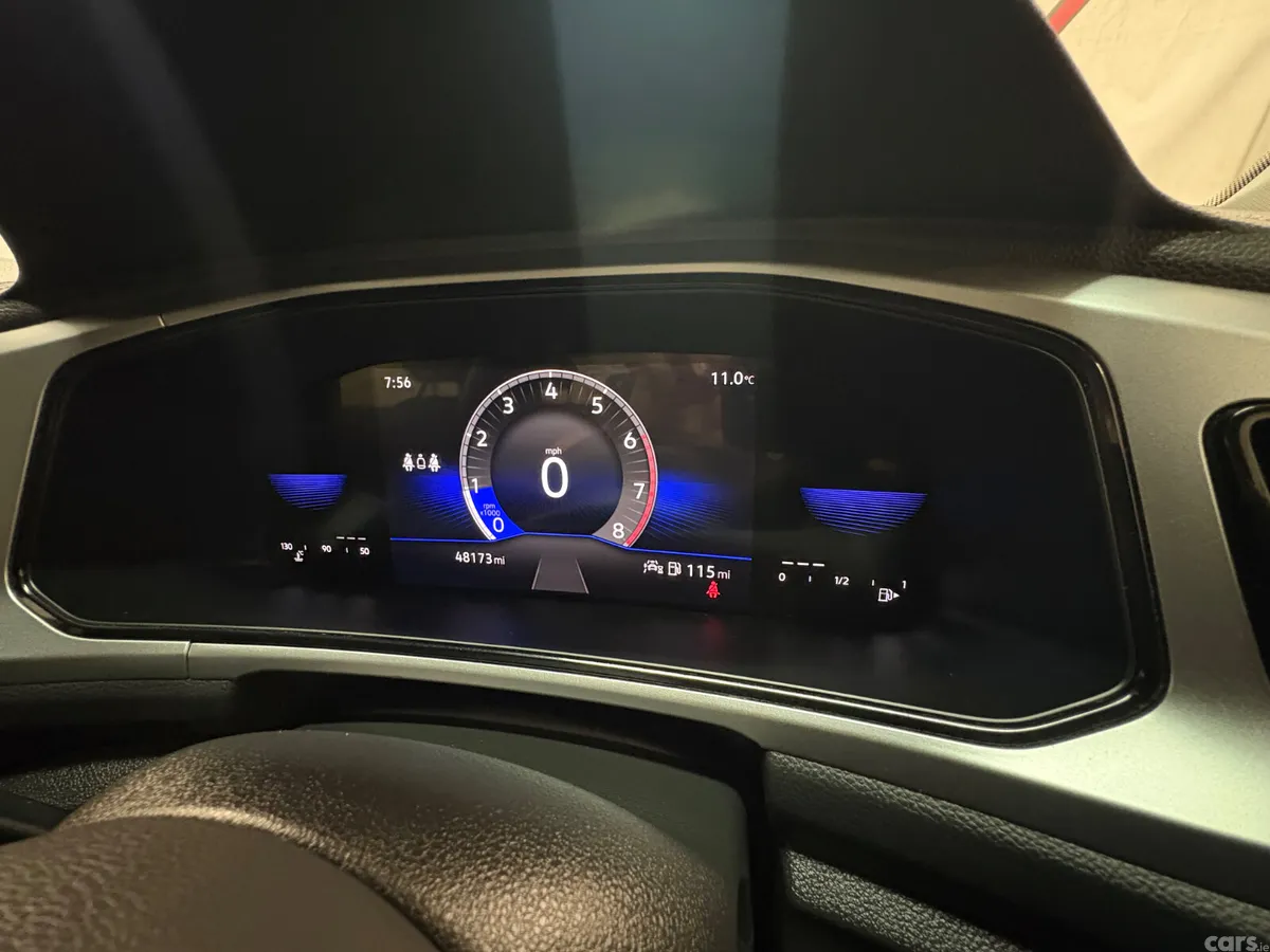 Volkswagen T-Roc SUV, Petrol, 2023, Grey