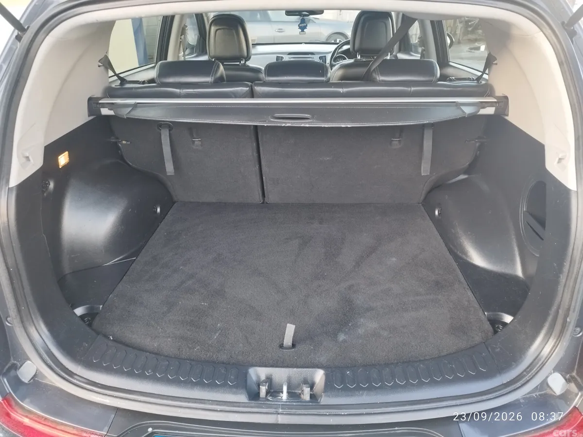 Kia Sportage SUV, Diesel, 2015, Silver