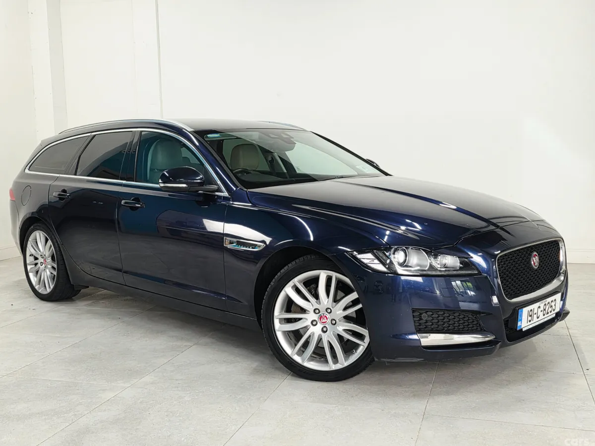 Jaguar XF Estate, Diesel, 2019, Blue